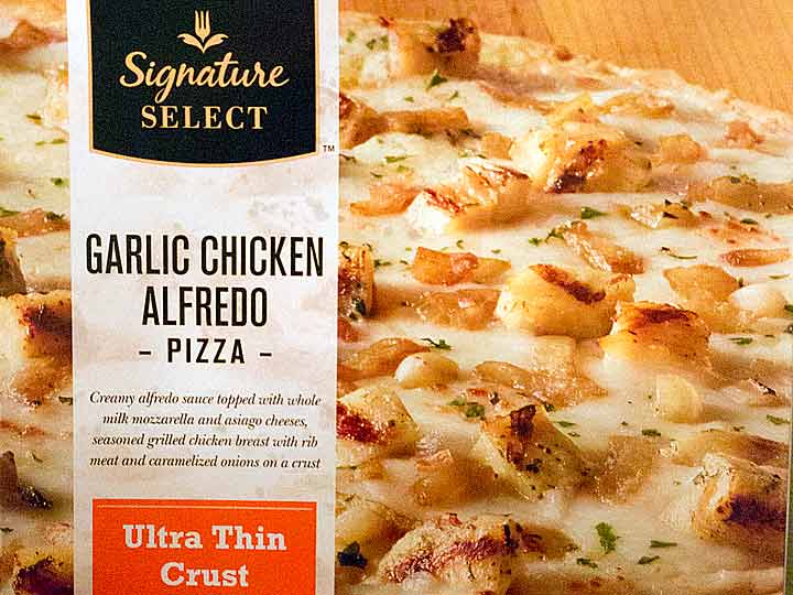 Signature Select: Garlic Chicken Alfredo Pizza